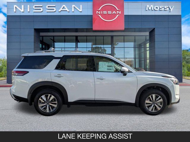 2025 Nissan Pathfinder SL 2025 Nissan Pathfinder SL