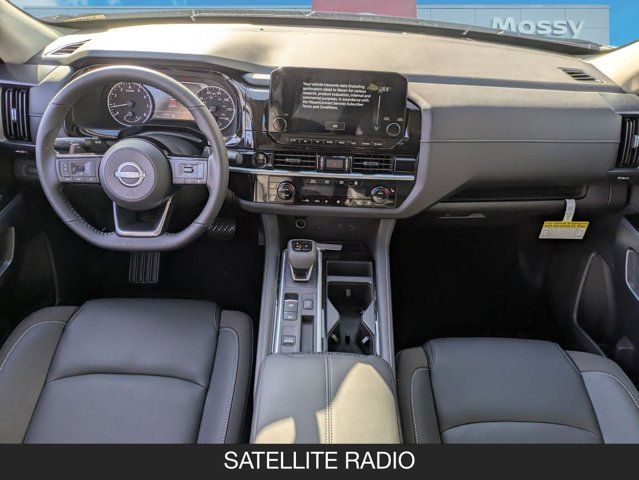 2025 Nissan Pathfinder SL 2025 Nissan Pathfinder SL