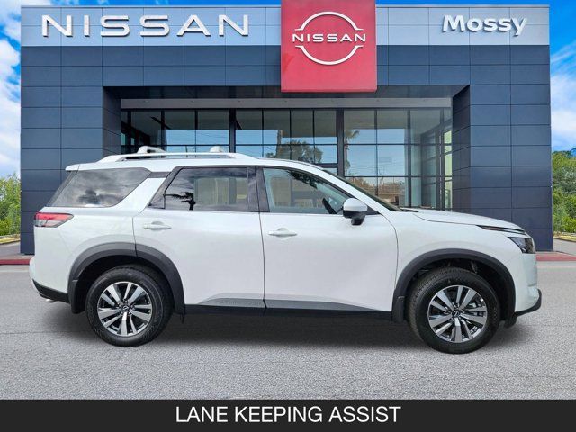 2025 Nissan Pathfinder SL 2025 Nissan Pathfinder SL