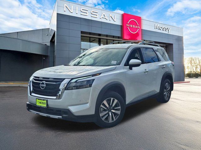 2025 Nissan Pathfinder SL 2025 Nissan Pathfinder SL