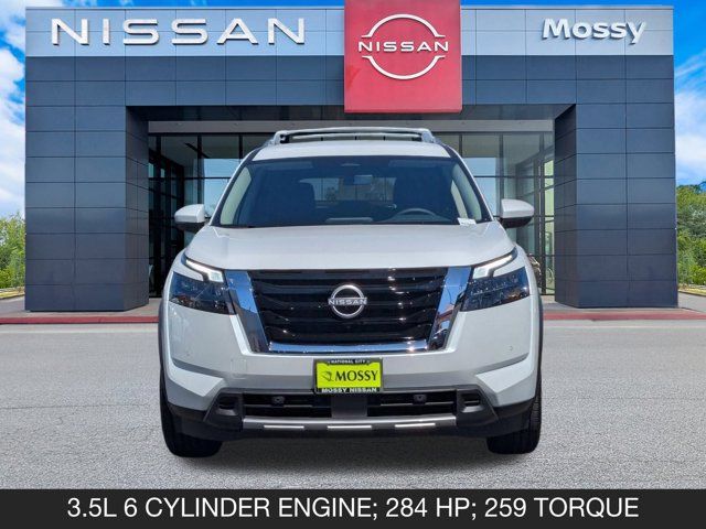 2025 Nissan Pathfinder SL 2025 Nissan Pathfinder SL