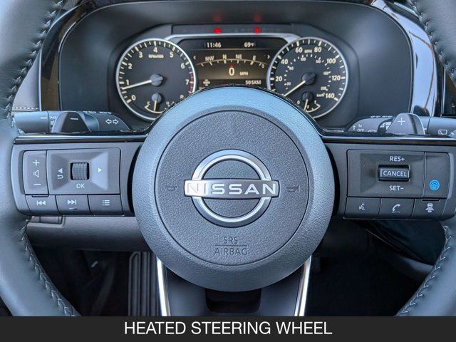 2025 Nissan Pathfinder SL