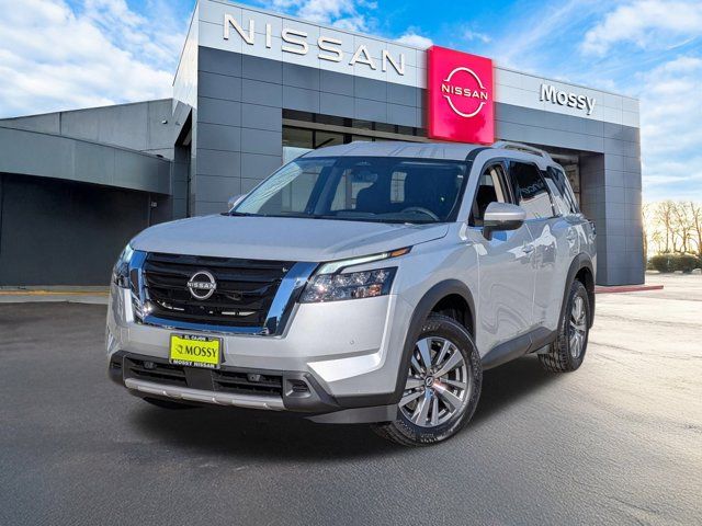 2025 Nissan Pathfinder SL 2025 Nissan Pathfinder SL