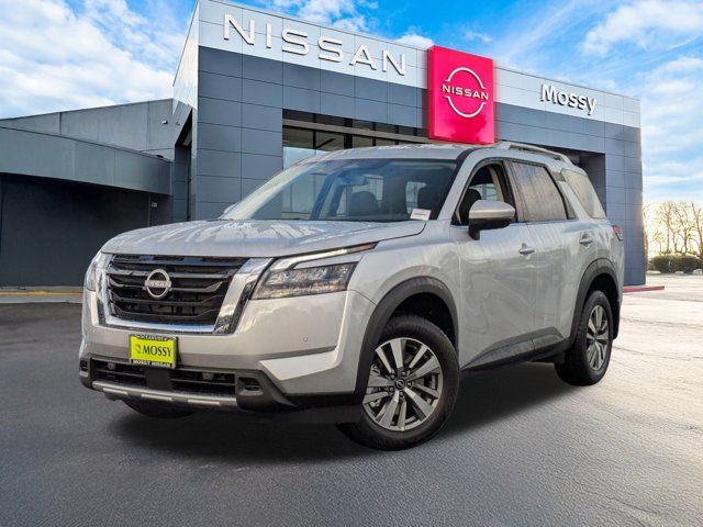 2025 Nissan Pathfinder SL 2025 Nissan Pathfinder SL