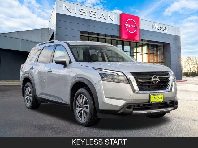 2025 Nissan Pathfinder SL 2025 Nissan Pathfinder SL