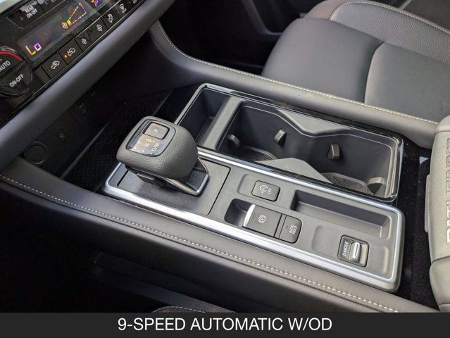 2025 Nissan Pathfinder SL 2025 Nissan Pathfinder SL