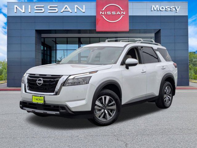 2025 Nissan Pathfinder SL 2025 Nissan Pathfinder SL