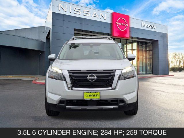 2025 Nissan Pathfinder SL 2025 Nissan Pathfinder SL