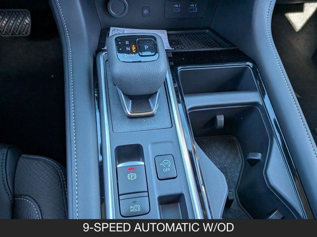 2025 Nissan Pathfinder SL 2025 Nissan Pathfinder SL