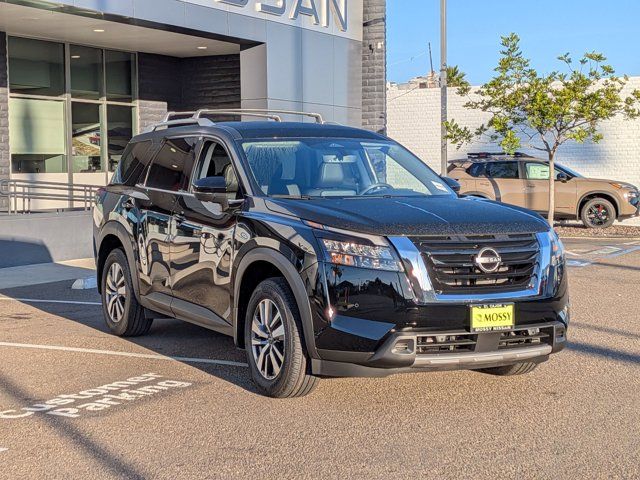 2025 Nissan Pathfinder SL 2025 Nissan Pathfinder SL