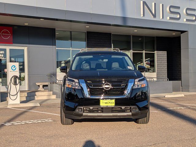 2025 Nissan Pathfinder SL 2025 Nissan Pathfinder SL