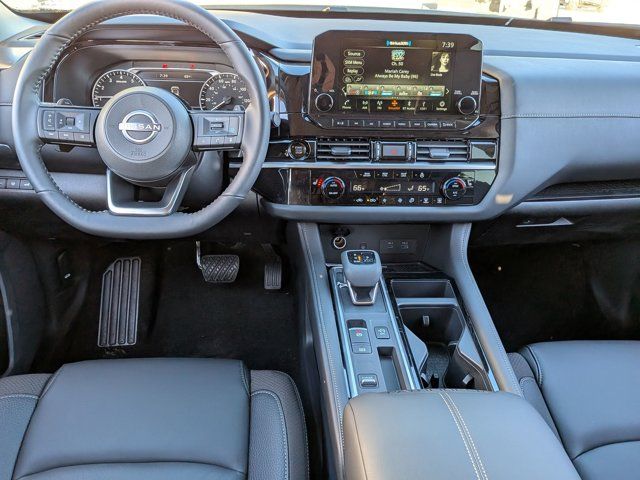 2025 Nissan Pathfinder SL 2025 Nissan Pathfinder SL