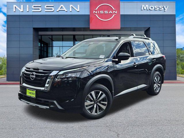 2025 Nissan Pathfinder SL 2025 Nissan Pathfinder SL
