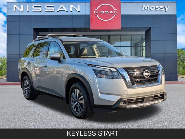 2025 Nissan Pathfinder SL 2025 Nissan Pathfinder SL