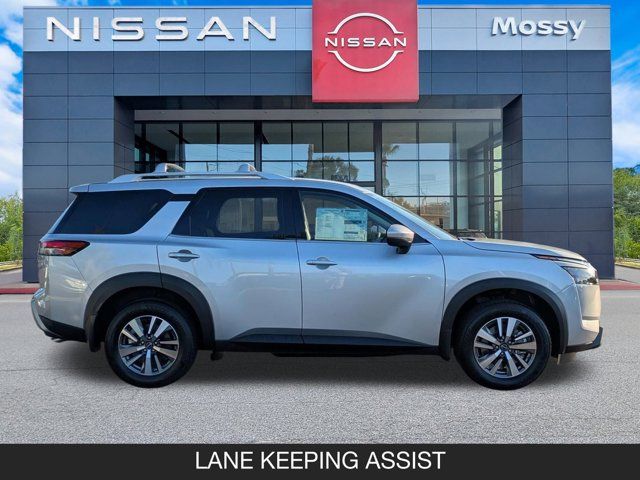 2025 Nissan Pathfinder SL 2025 Nissan Pathfinder SL