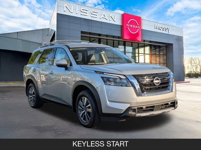 2025 Nissan Pathfinder SL 2025 Nissan Pathfinder SL