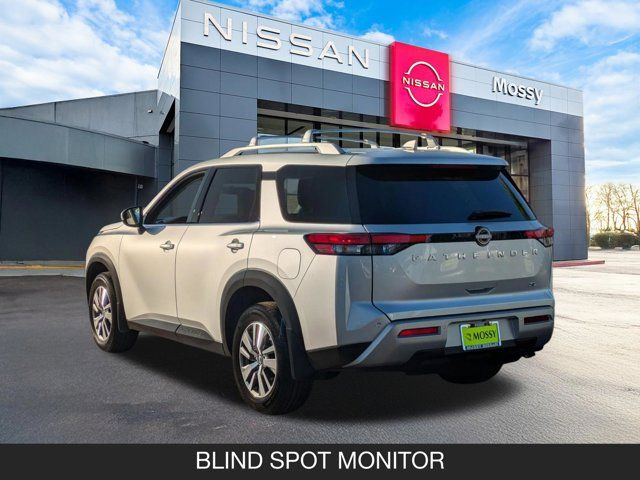 2025 Nissan Pathfinder SL 2025 Nissan Pathfinder SL