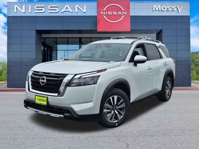 2025 Nissan Pathfinder SL 2025 Nissan Pathfinder SL