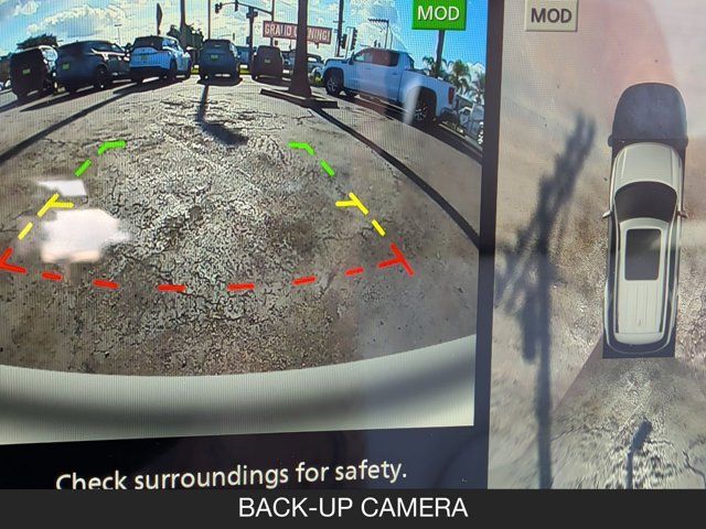 2025 Nissan Pathfinder SL 2025 Nissan Pathfinder SL