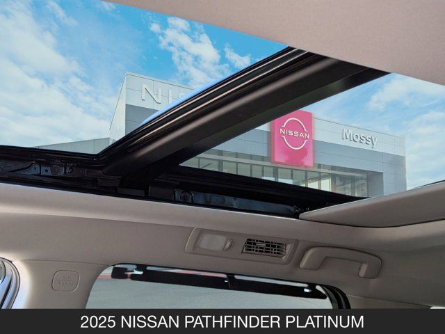 2025 Nissan Pathfinder Platinum