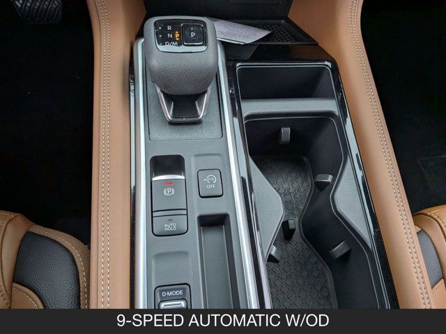 2025 Nissan Pathfinder Platinum