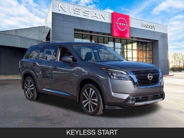 2025 Nissan Pathfinder Platinum 2025 Nissan Pathfinder Platinum