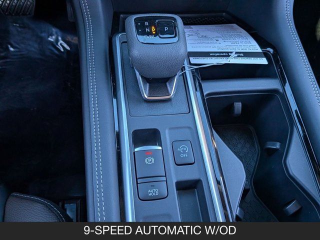 2025 Nissan Pathfinder Platinum 2025 Nissan Pathfinder Platinum