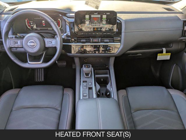 2025 Nissan Pathfinder Platinum