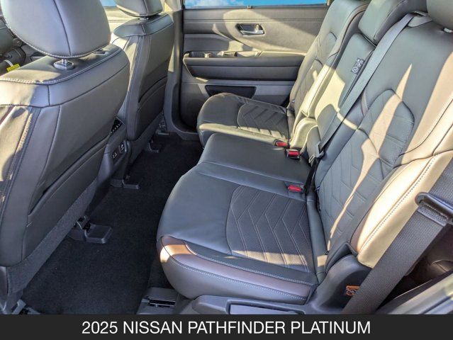 2025 Nissan Pathfinder Platinum