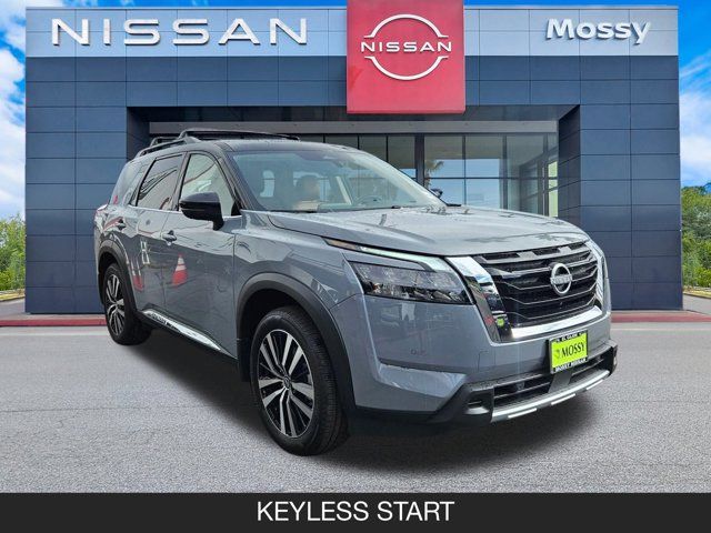 2025 Nissan Pathfinder Platinum 2025 Nissan Pathfinder Platinum