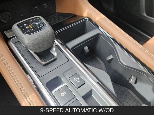 2025 Nissan Pathfinder Platinum 2025 Nissan Pathfinder Platinum