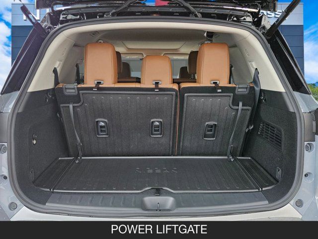 2025 Nissan Pathfinder Platinum 2025 Nissan Pathfinder Platinum