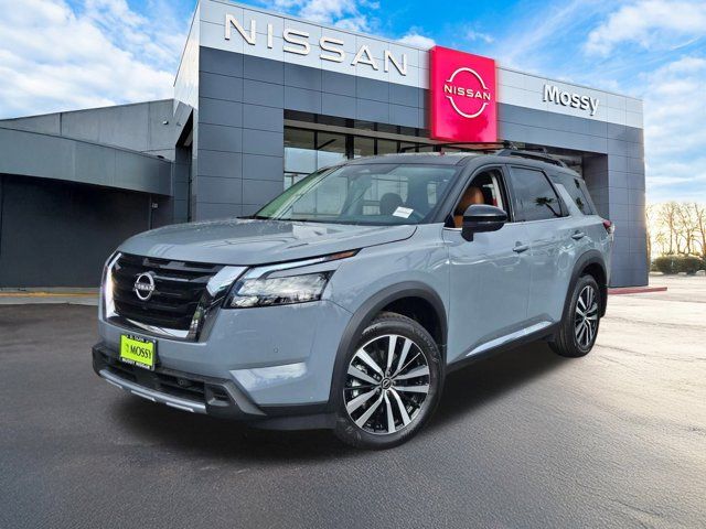 2025 Nissan Pathfinder Platinum 2025 Nissan Pathfinder Platinum
