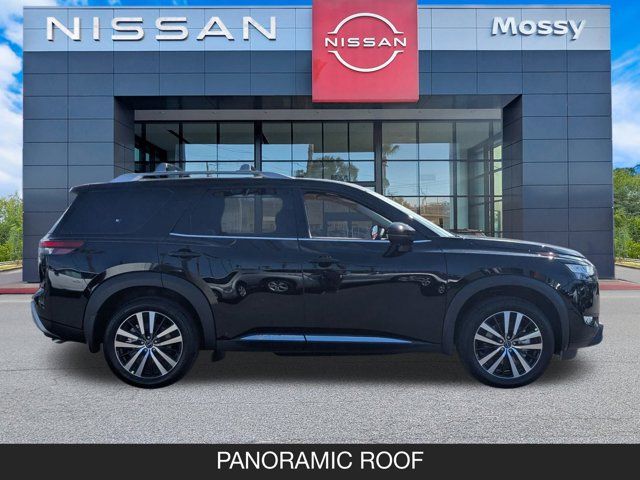 2025 Nissan Pathfinder Platinum 2025 Nissan Pathfinder Platinum