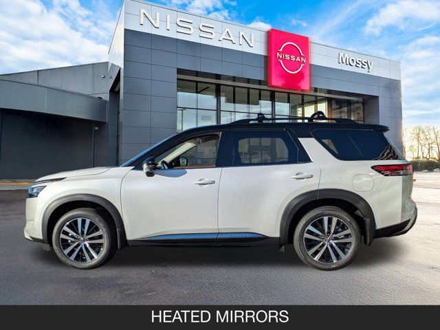 2025 Nissan Pathfinder Platinum