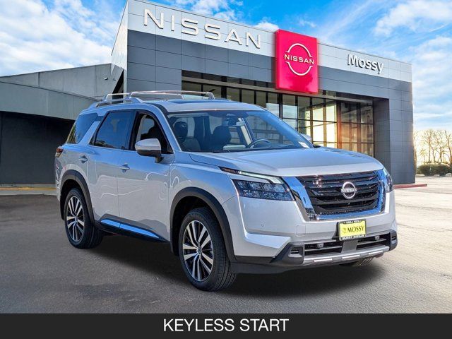 2025 Nissan Pathfinder Platinum