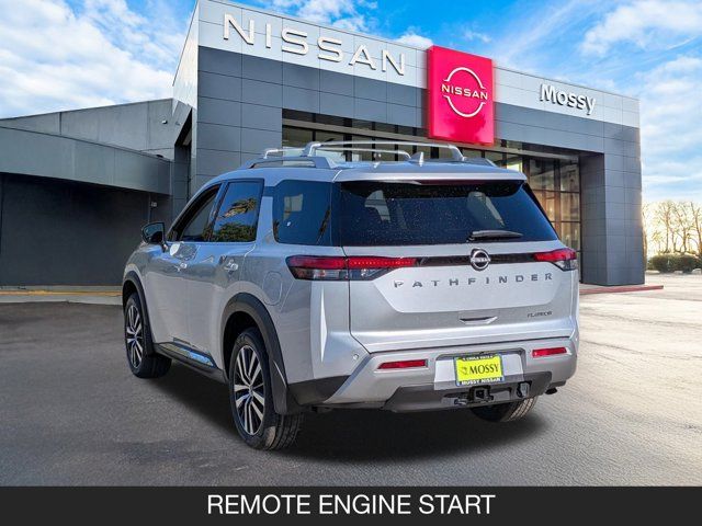 2025 Nissan Pathfinder Platinum