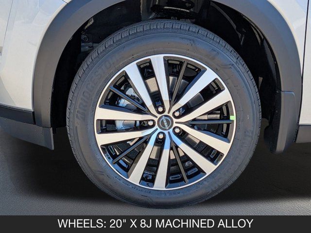 2025 Nissan Pathfinder Platinum