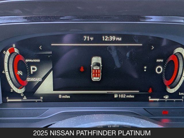 2025 Nissan Pathfinder Platinum