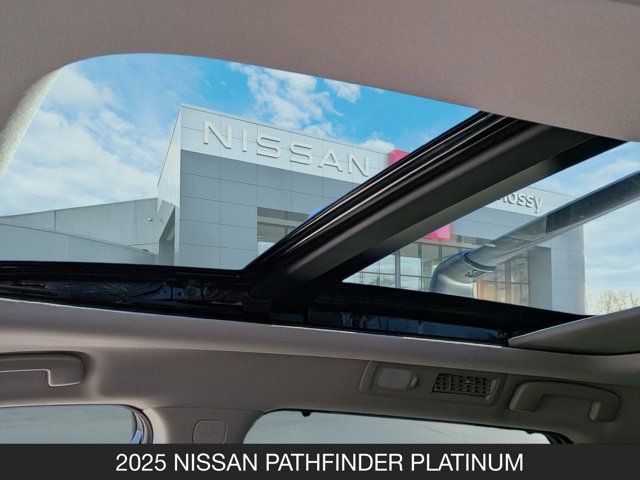 2025 Nissan Pathfinder Platinum