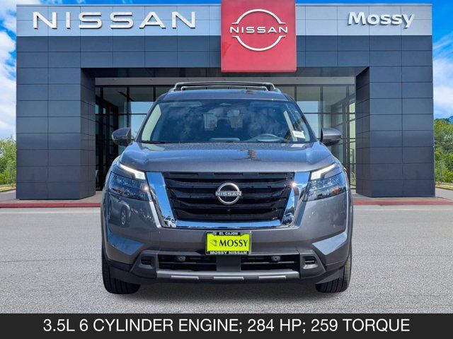 2025 Nissan Pathfinder Platinum 2025 Nissan Pathfinder Platinum