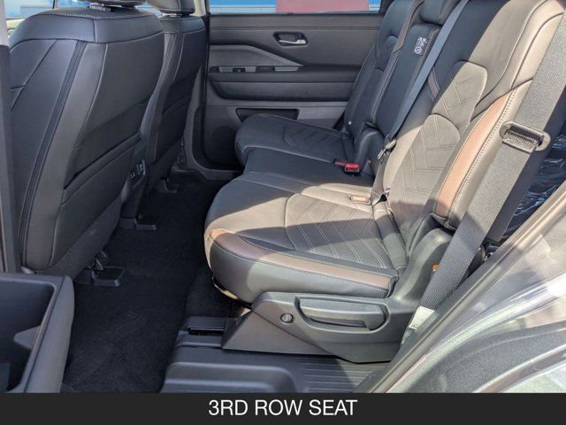 2025 Nissan Pathfinder Platinum 2025 Nissan Pathfinder Platinum