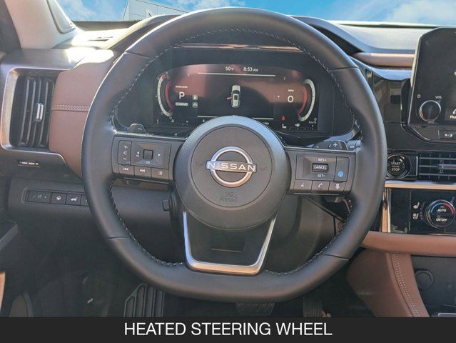 2025 Nissan Pathfinder Platinum