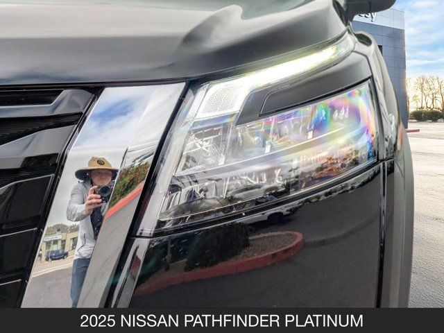2025 Nissan Pathfinder Platinum 2025 Nissan Pathfinder Platinum