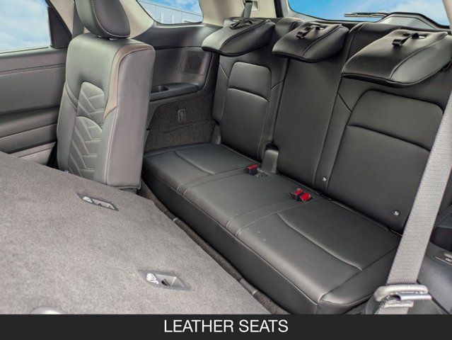 2025 Nissan Pathfinder Platinum 2025 Nissan Pathfinder Platinum