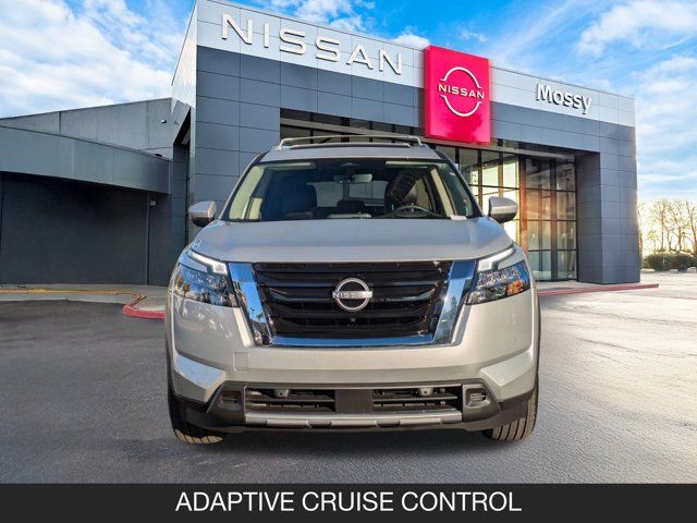2025 Nissan Pathfinder Platinum 2025 Nissan Pathfinder Platinum