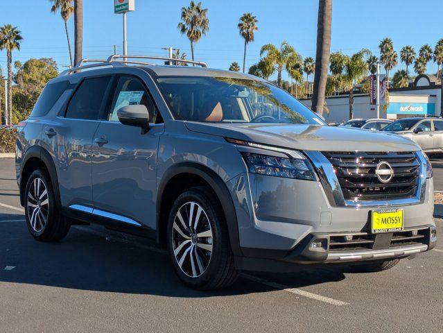 2025 Nissan Pathfinder Platinum 2025 Nissan Pathfinder Platinum