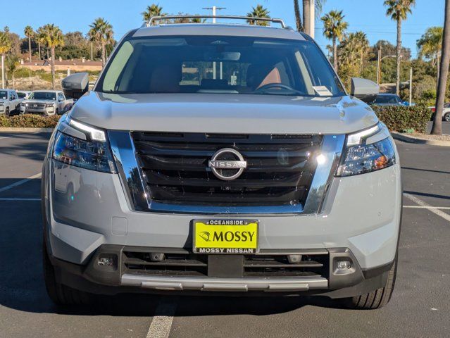2025 Nissan Pathfinder Platinum 2025 Nissan Pathfinder Platinum