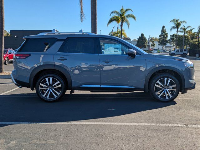 2025 Nissan Pathfinder Platinum 2025 Nissan Pathfinder Platinum
