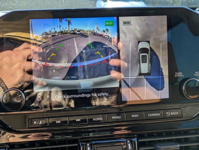 2025 Nissan Pathfinder Platinum 2025 Nissan Pathfinder Platinum